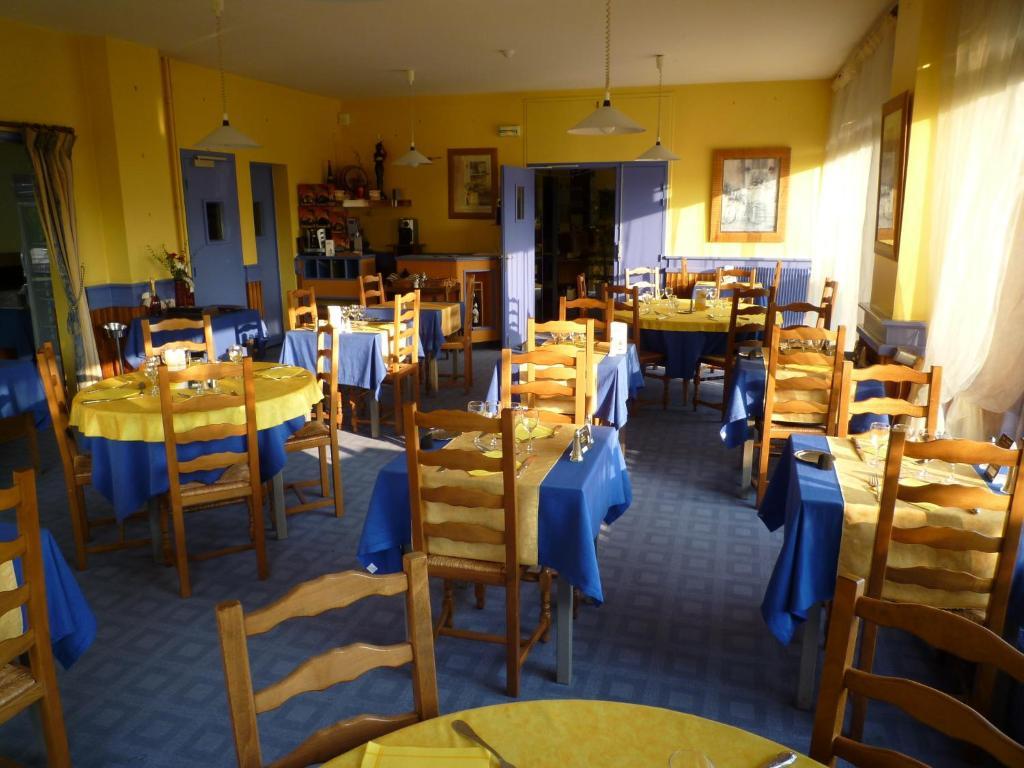 Hotel Le Relais De La Route Bleue Saint-Loup  Exterior foto